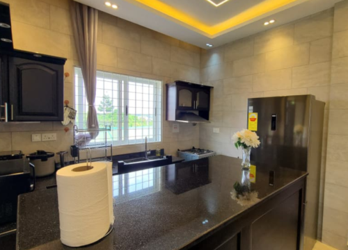 Luxury Suite 5